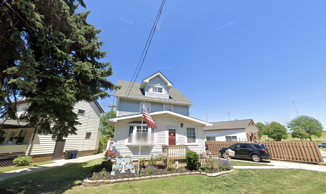 412 Maple Ridge Dr